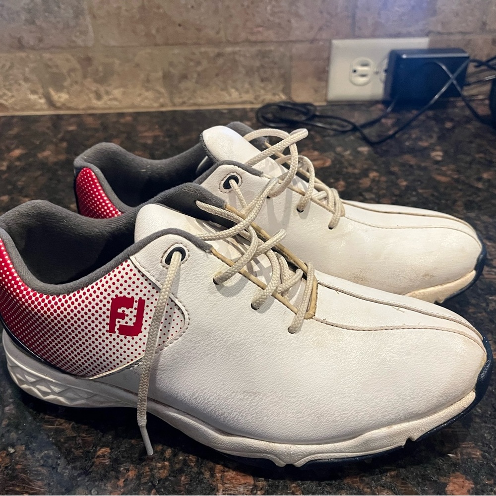 Youth footjoy size 6Y